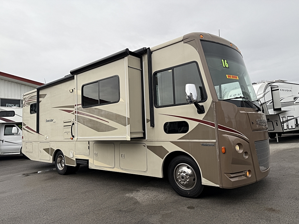 2016 Ford F-53's photo