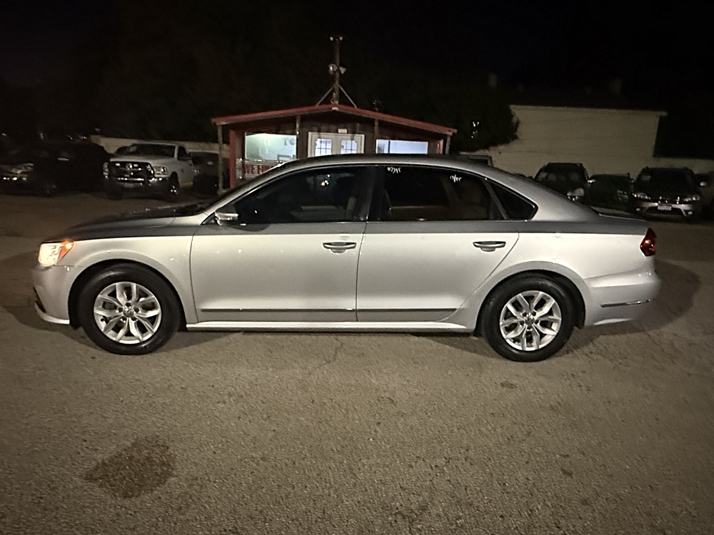 2017 Volkswagen Passat S