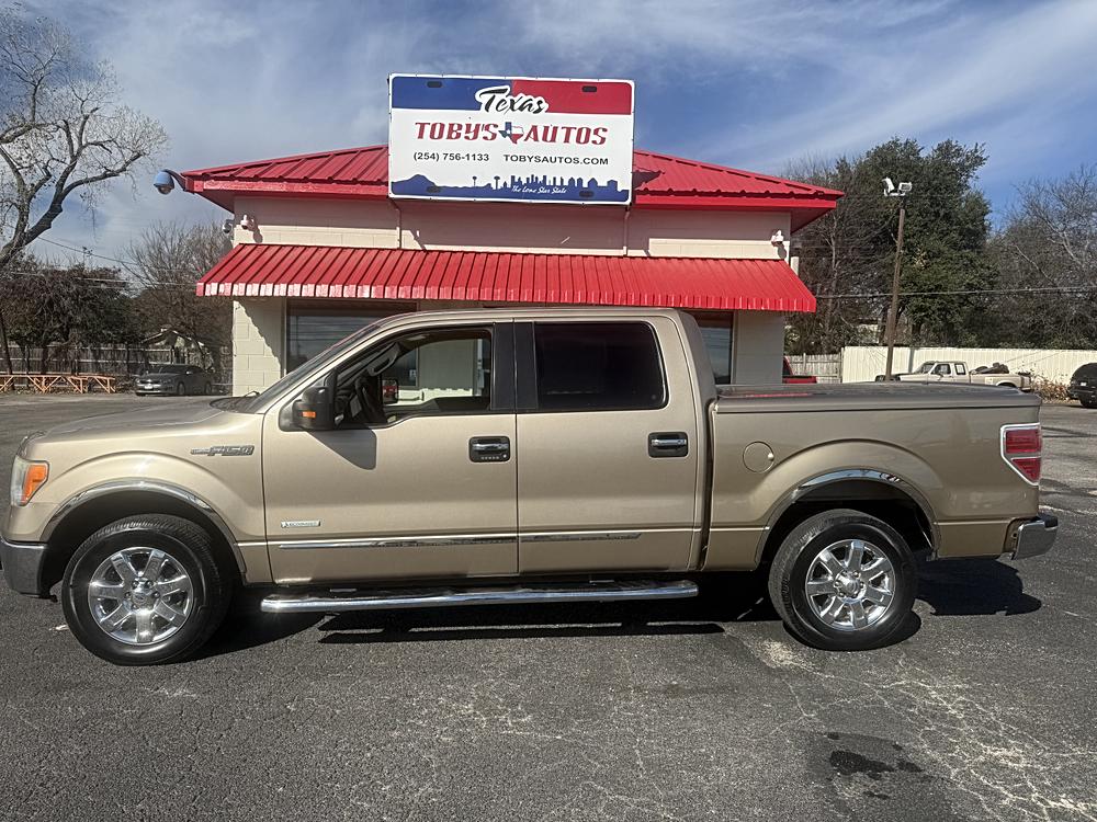 2013 Ford F-150 XLT's photo