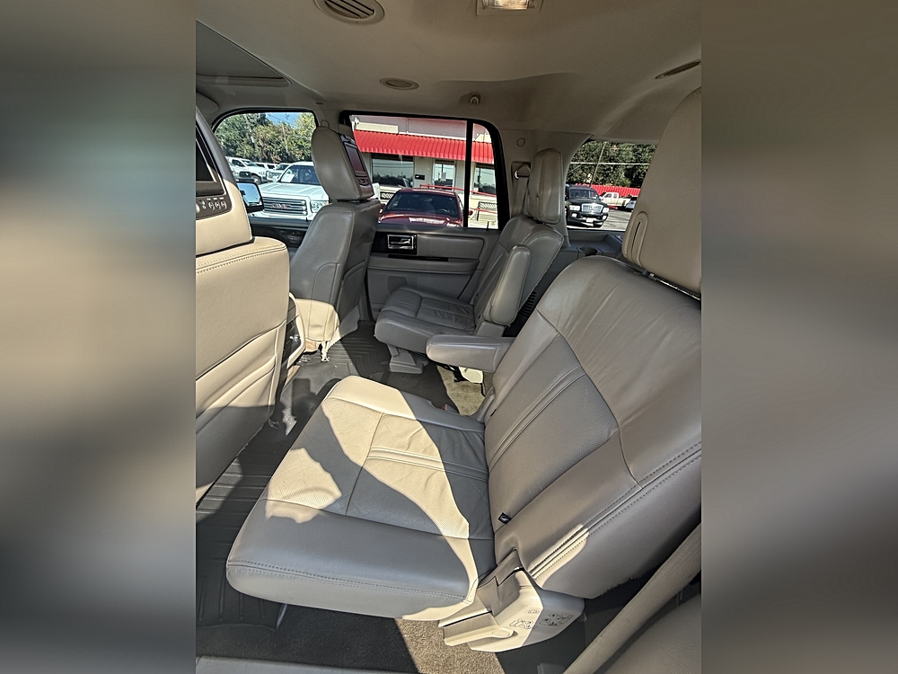 2017 Lincoln Navigator Select - Photo 6