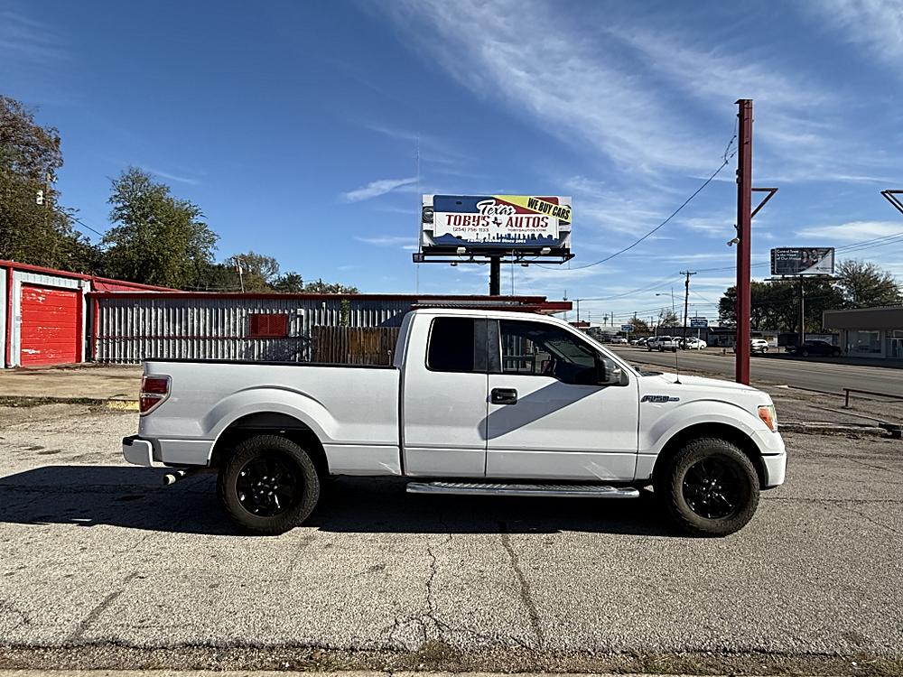 2013 Ford F-150 STX's photo