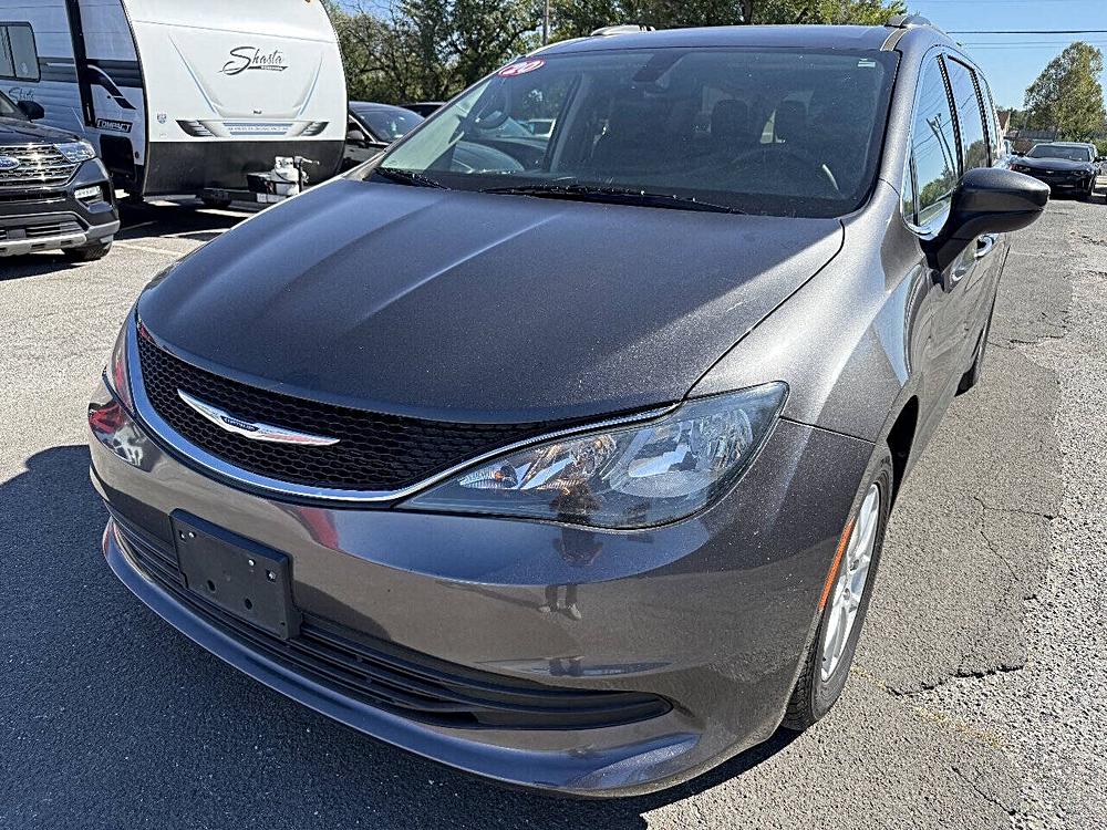 2020 Chrysler Voyager