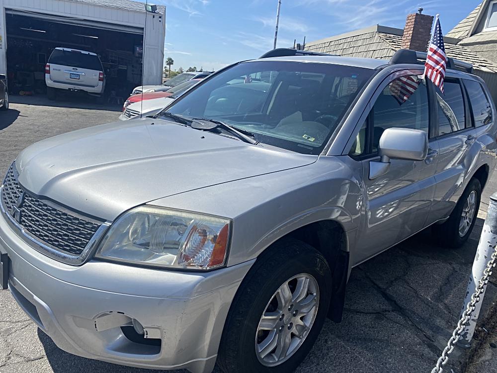 2011 Mitsubishi Endeavor LS
