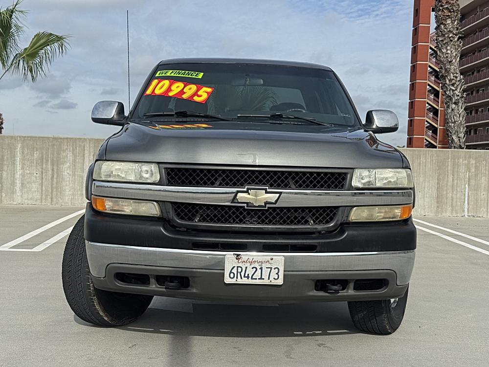 2001 Chevrolet Silverado LS's photo