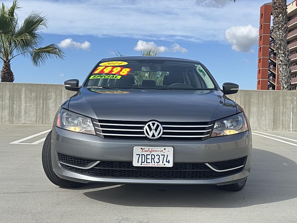 2014 Volkswagen Passat S