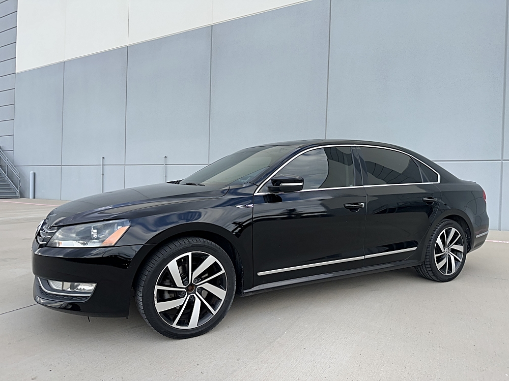 2015 Volkswagen Passat SEL Premium
