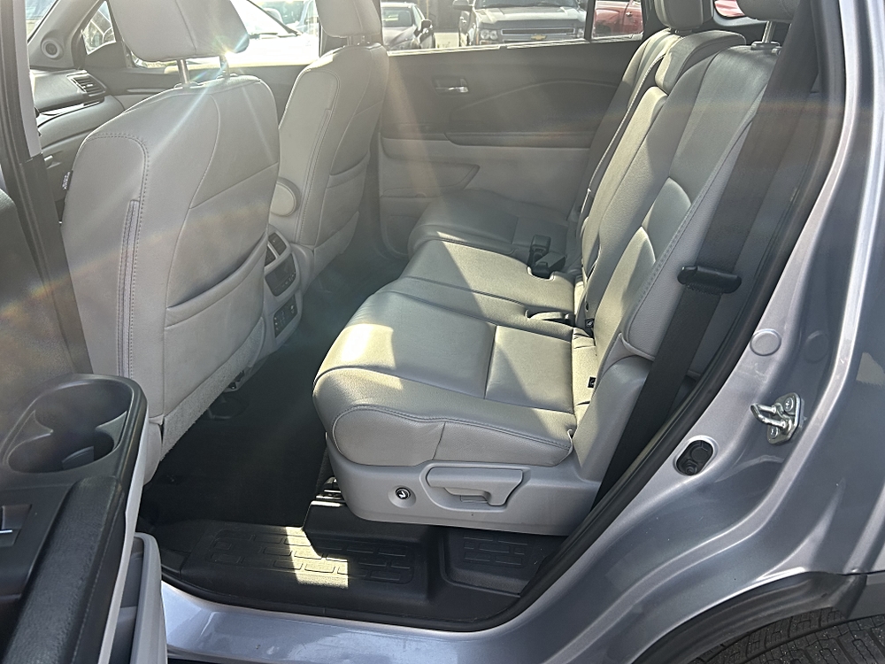 2017 Honda Pilot Touring - Photo 13