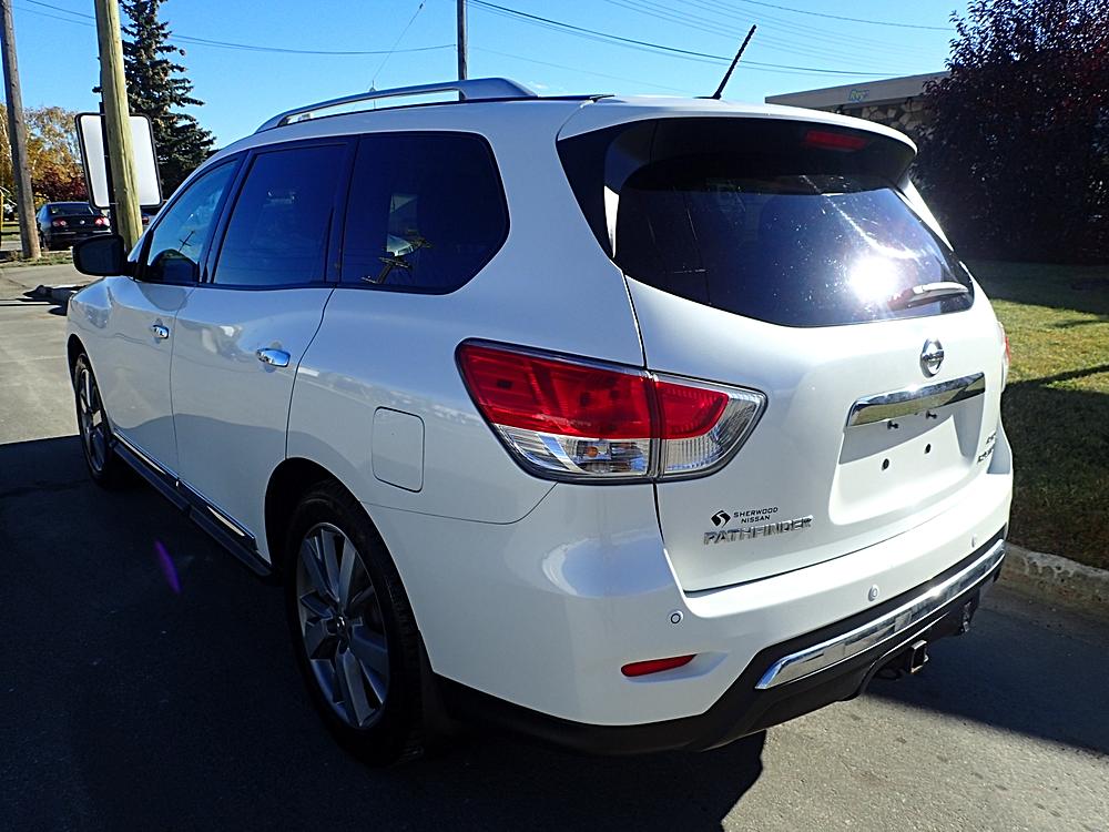 2016 Nissan Pathfinder