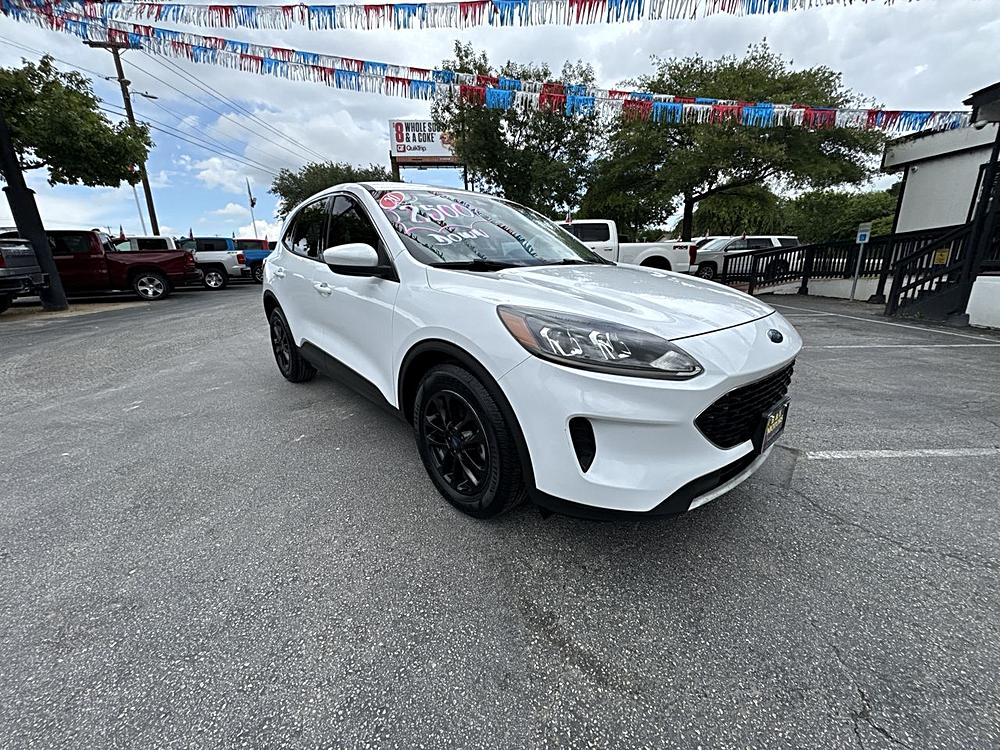 2020 Ford Escape SE FWD's photo