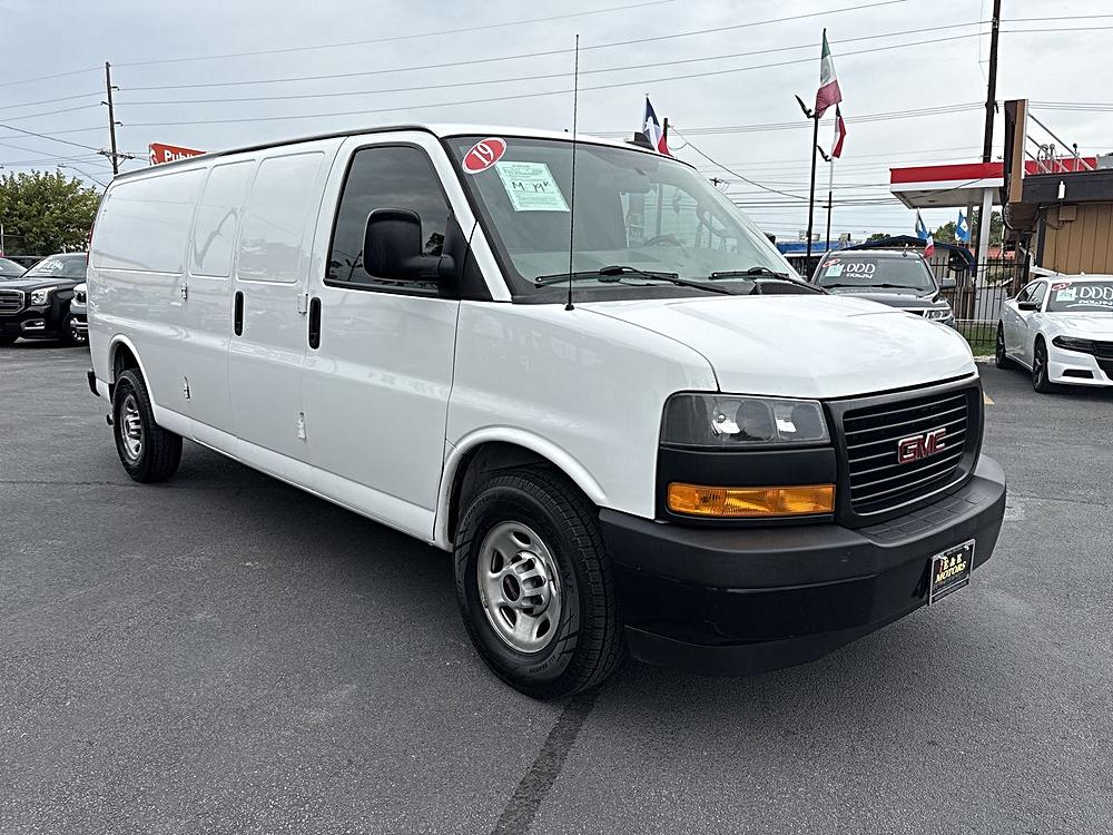 2019 GMC Savana Cargo Van