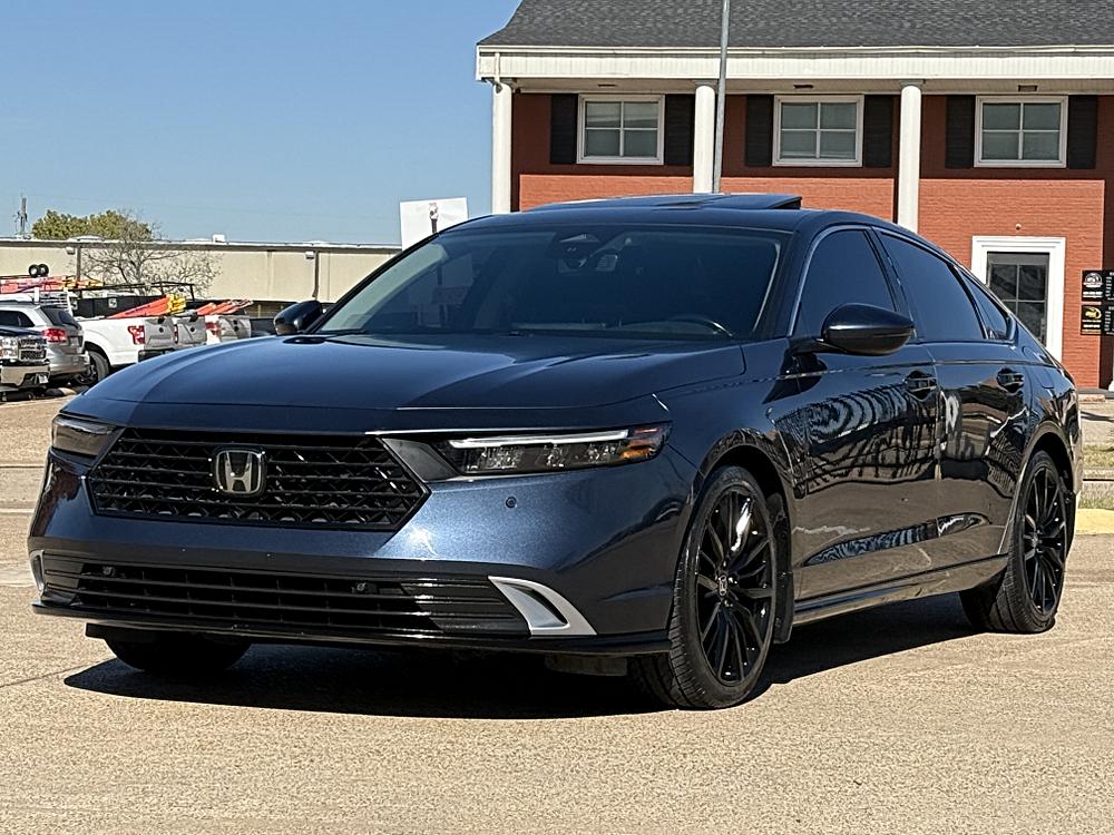2024 Honda Accord Hybrid Touring's photo