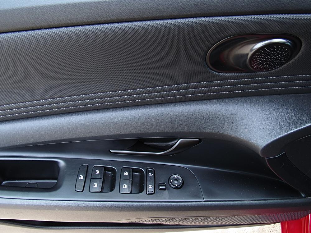 2025 Hyundai Elantra SEL - Photo 9