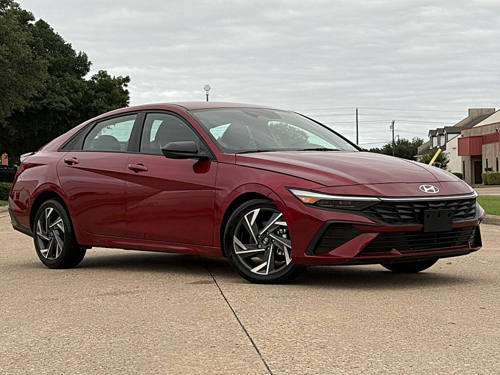 2025 Hyundai Elantra SEL - Photo 31
