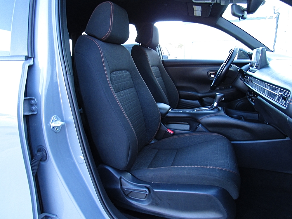 2025 Honda HR-V Sport - Photo 13