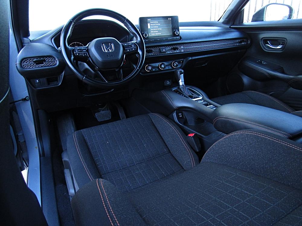 2025 Honda HR-V Sport - Photo 11