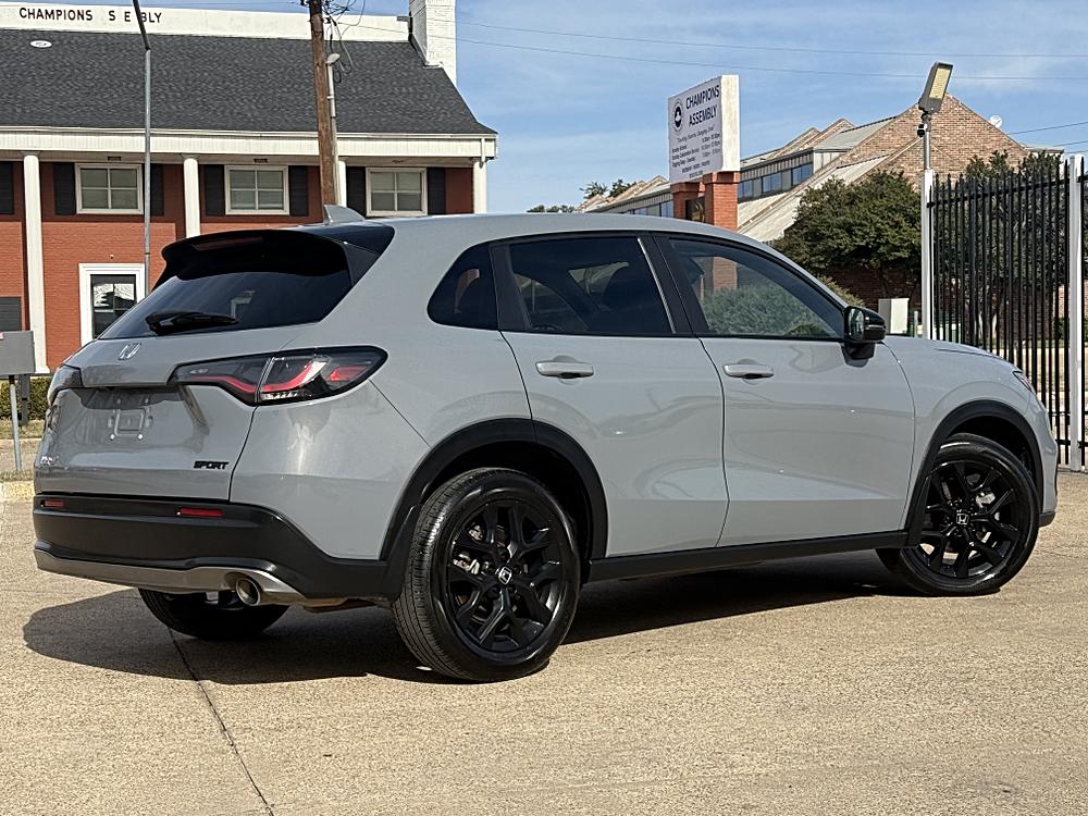 2025 Honda HR-V Sport - Photo 31
