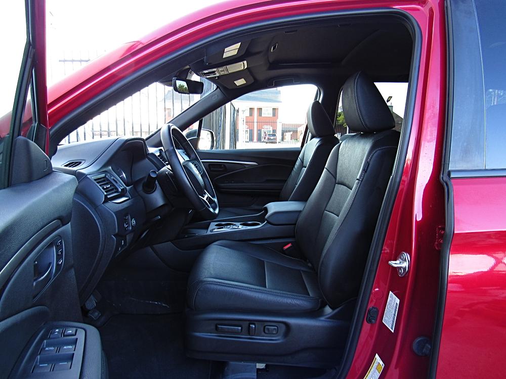 2025 Honda Passport EX-L - Photo 10