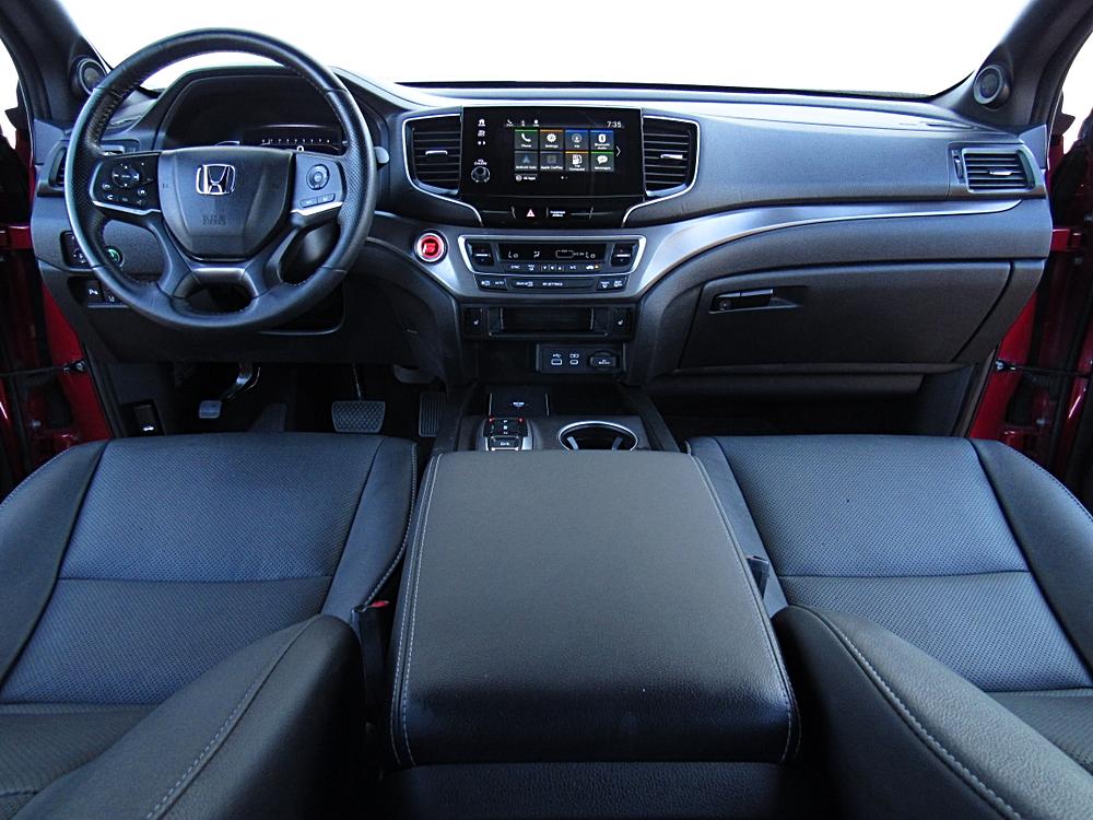 2025 Honda Passport EX-L - Photo 18