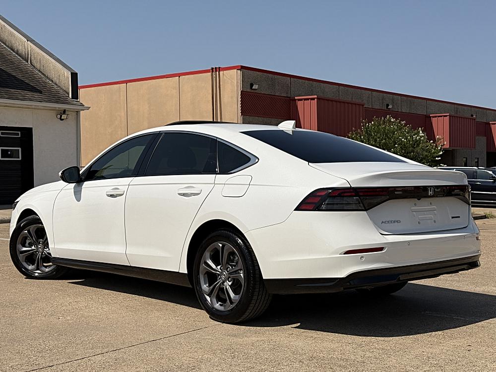 2025 Honda Accord Hybrid EX-L - Photo 37