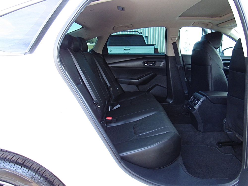 2025 Honda Accord Hybrid EX-L - Photo 35
