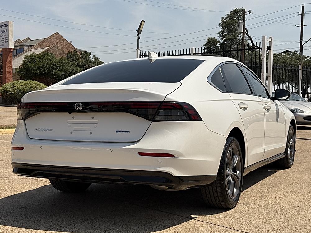 2025 Honda Accord Hybrid EX-L - Photo 6