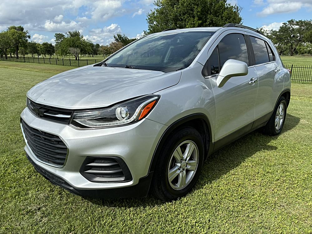 2019 Chevrolet Trax LT's photo
