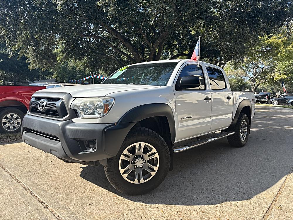 2015 Toyota Tacoma PreRunner's photo