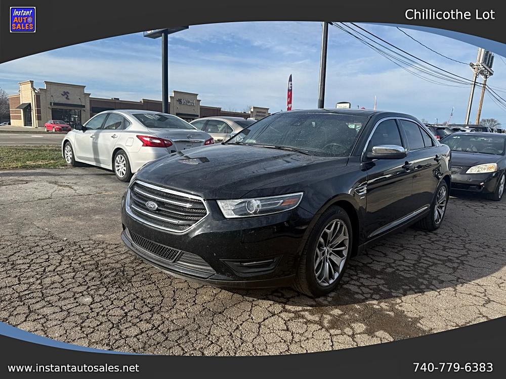 2017 Ford Taurus Limited's photo