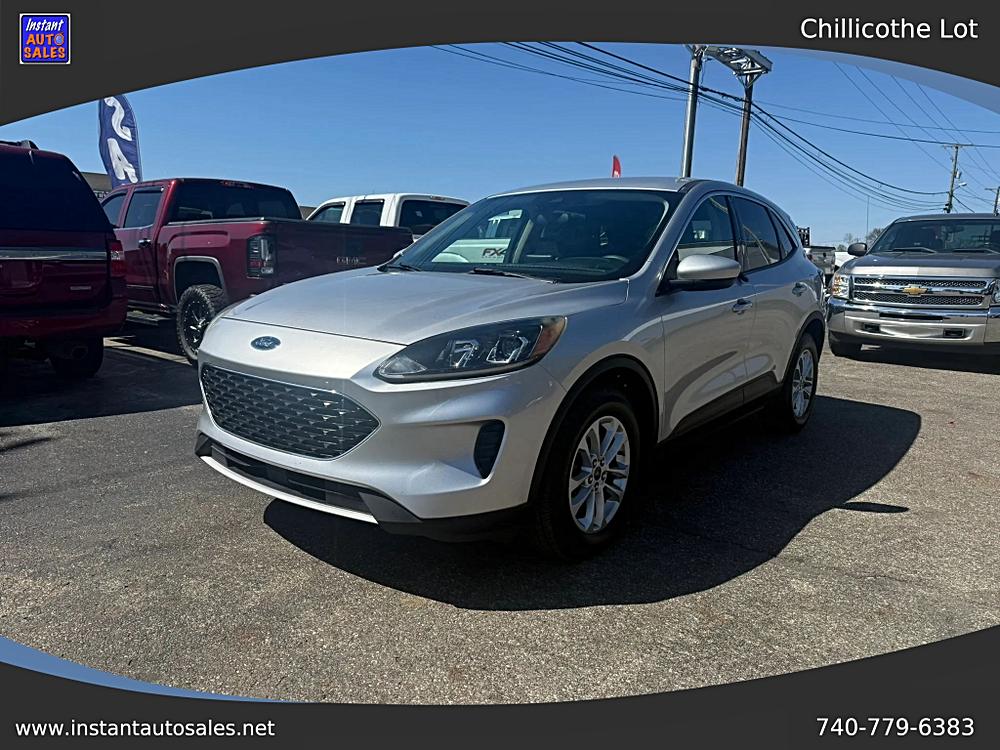2020 Ford Escape SE