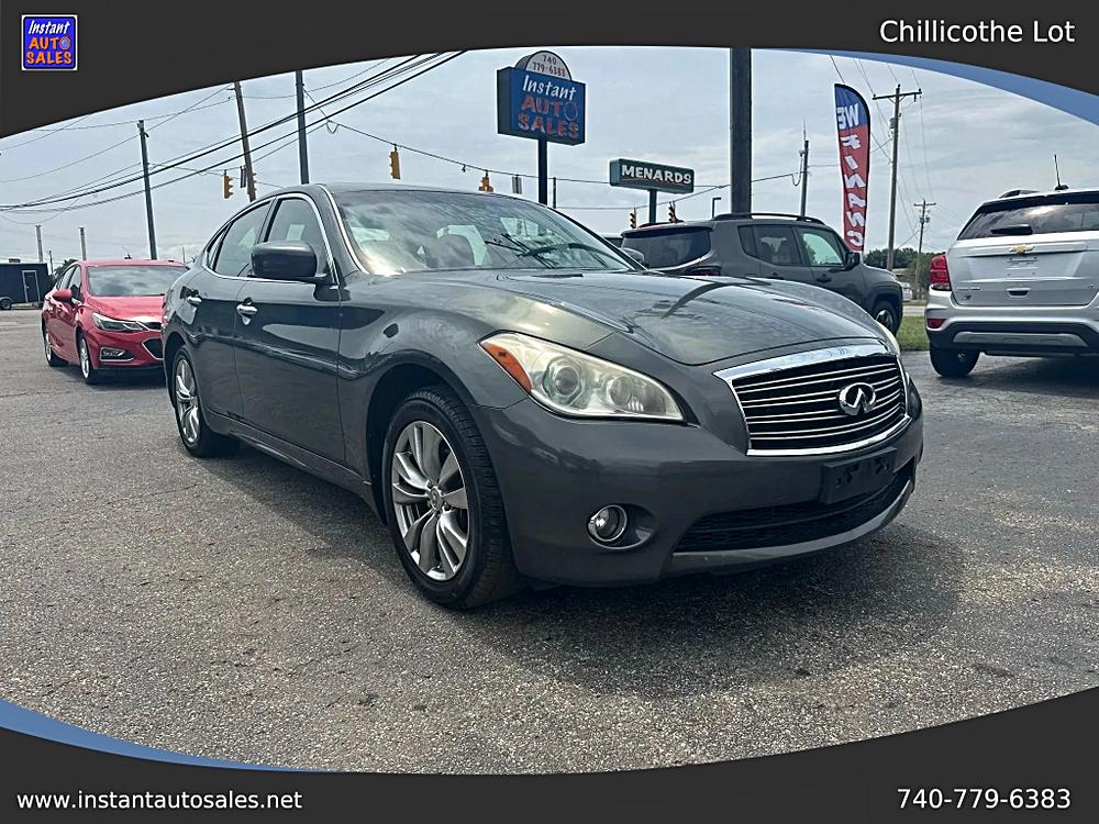 2011 INFINITI M 37's photo