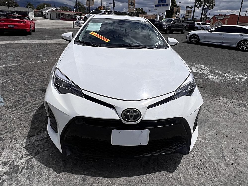 2017 Toyota Corolla SE AT's photo