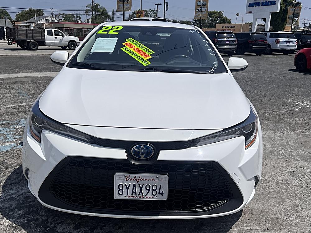 2022 Toyota Corolla LE Hybrid CVT's photo