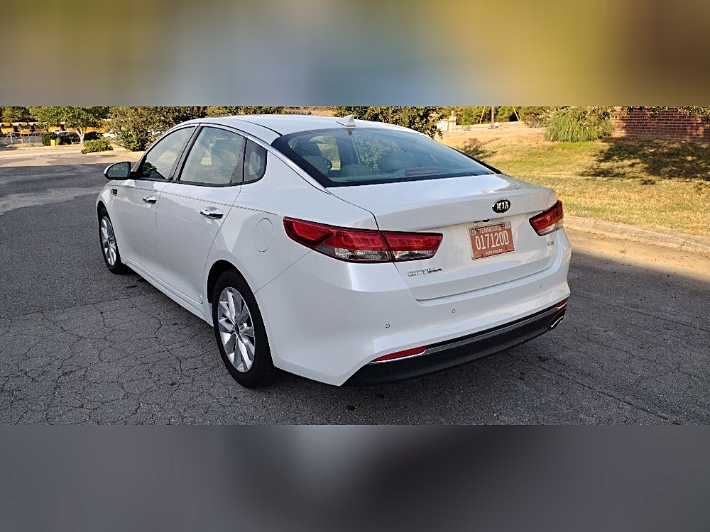 2018 Kia Optima EX FWD photo