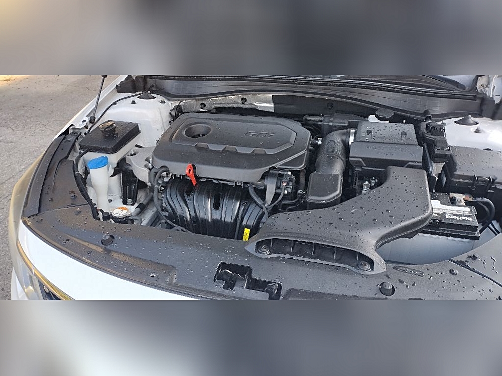2018 Kia Optima EX - Photo 8