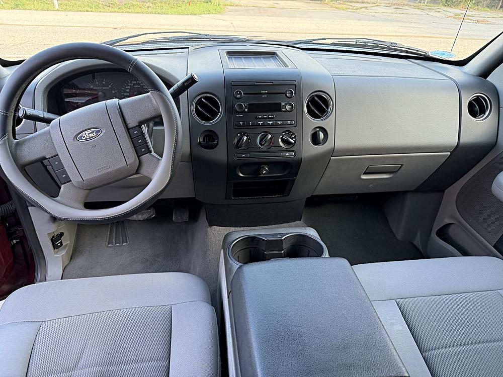 2006 Ford F-150 XLT - Photo 12