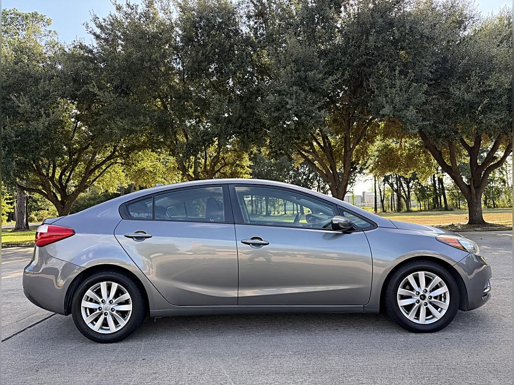 2016 Kia Forte LX - Photo 6