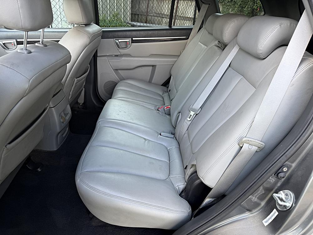 2009 Hyundai Santa Fe Limited - Photo 17