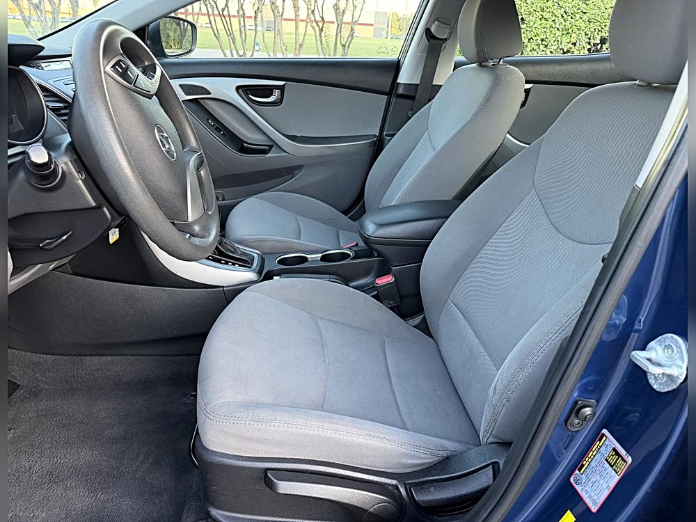 2015 Hyundai Elantra SE - Photo 12