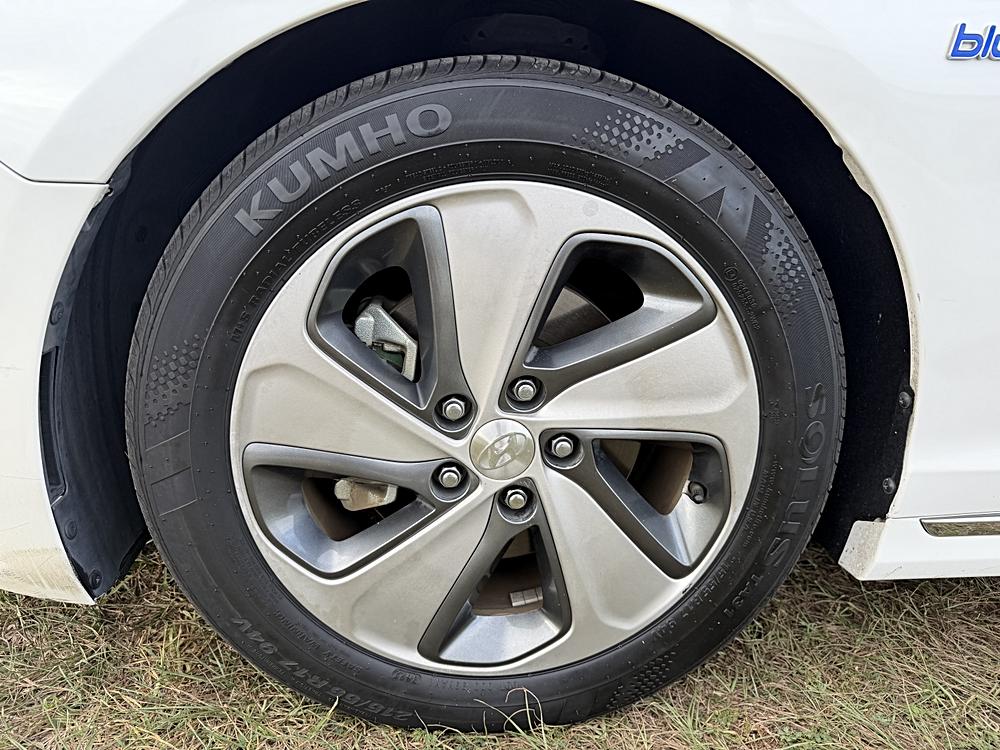 2016 Hyundai Sonata Hybrid Limited - Photo 9