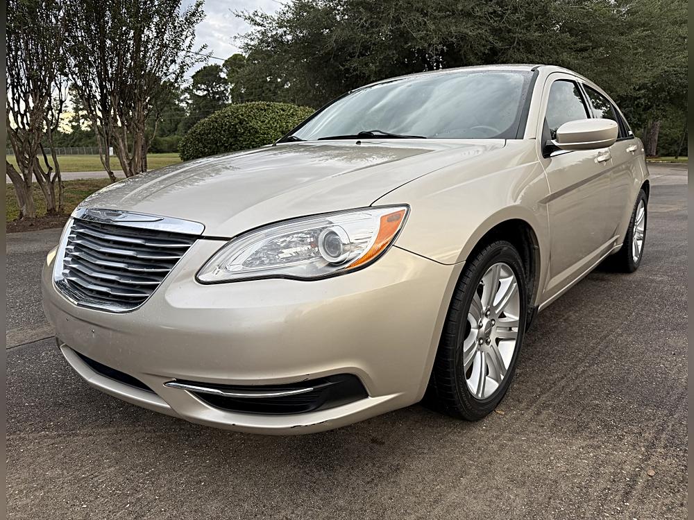 2013 Chrysler 200
