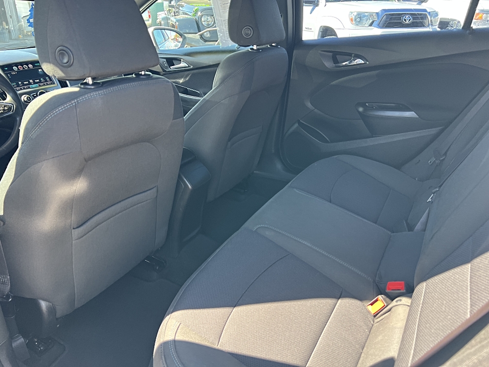 2016 Chevrolet Cruze LS - Photo 19