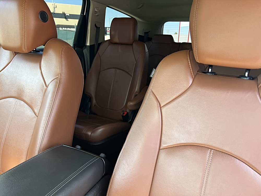 2017 Chevrolet Traverse 1LT - Photo 21