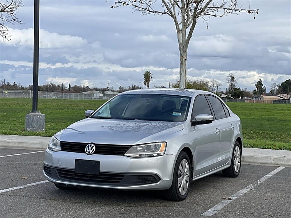2014 Volkswagen Jetta SE's photo
