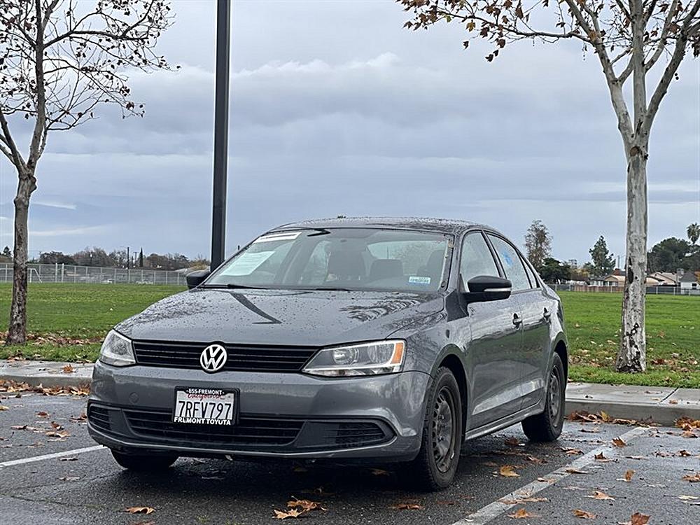 2013 Volkswagen Jetta Base's photo