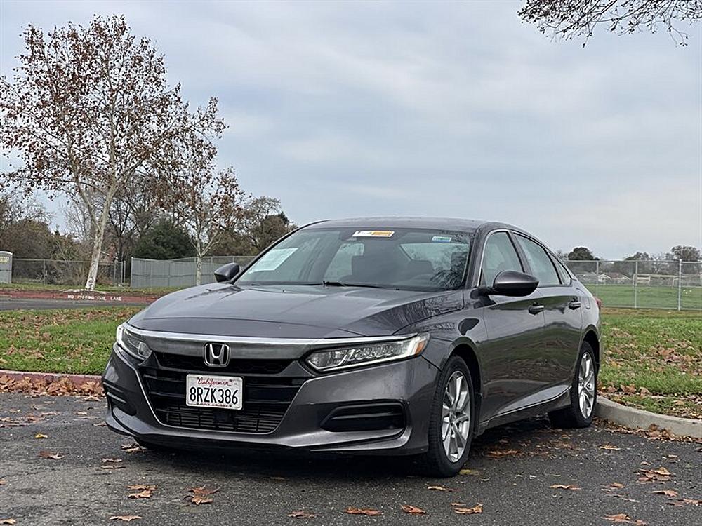 2020 Honda Accord LX's photo