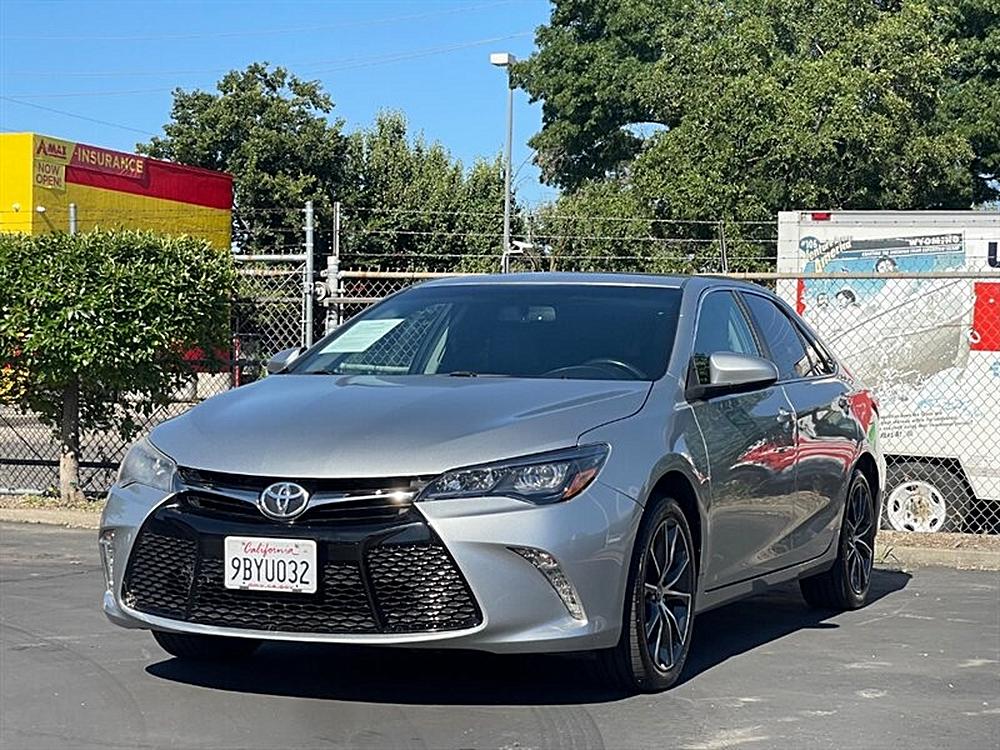 2017 Toyota Camry 3.5 Auto V6 XSE's photo