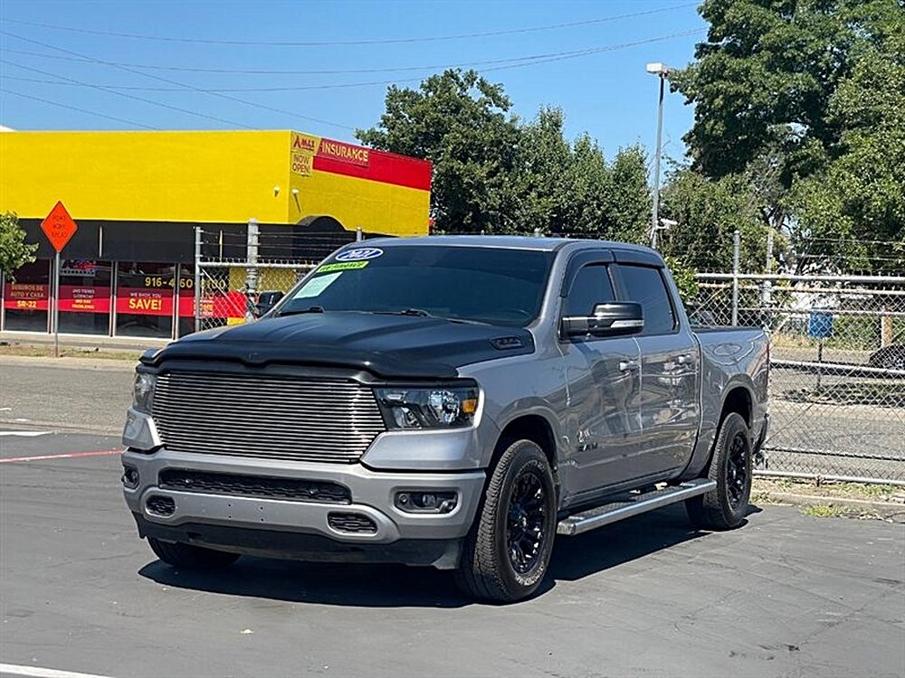 2021 RAM 1500 Big Horn/Lone Star 4x4 Crew Cab 5'7's photo