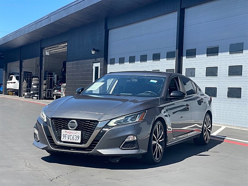2019 Nissan Altima 2.5 SR's photo