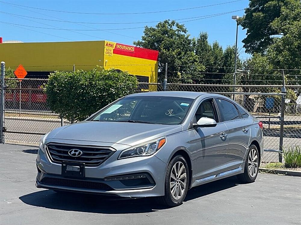 2015 Hyundai Sonata Sport PZEV's photo