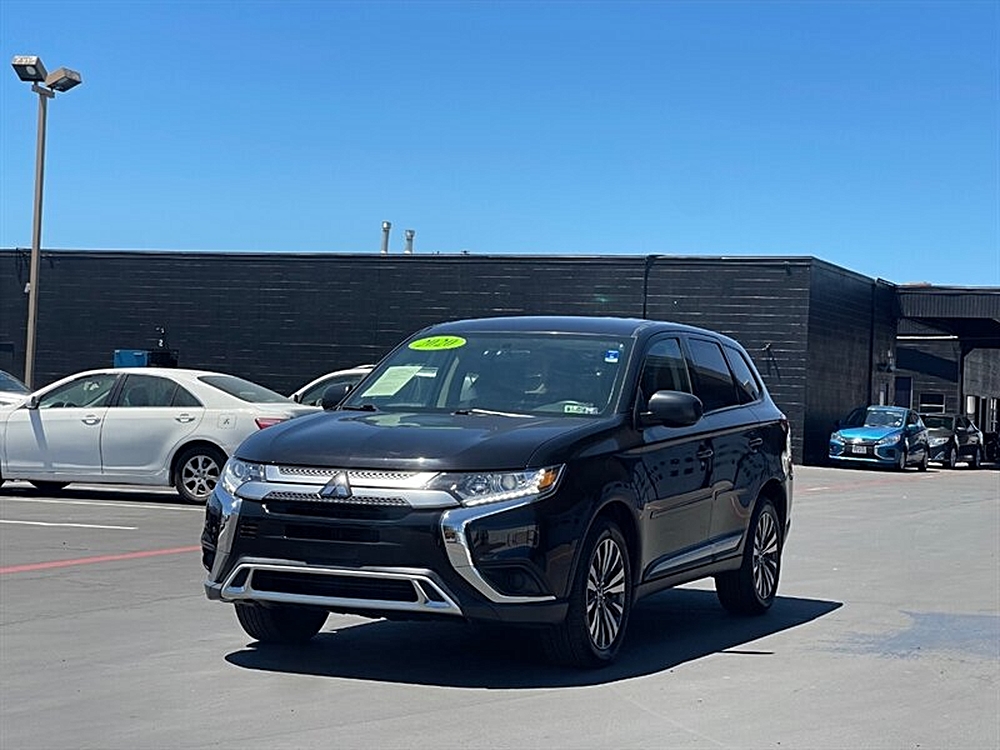2020 Mitsubishi Outlander